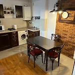 5 Star Residence