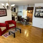 5 Star Residence