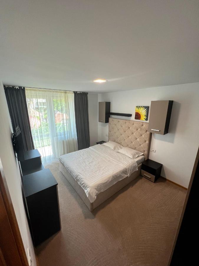 Apartment 5 Star