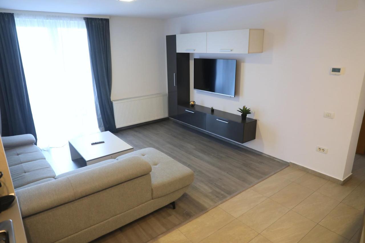 5 Star Apartment *