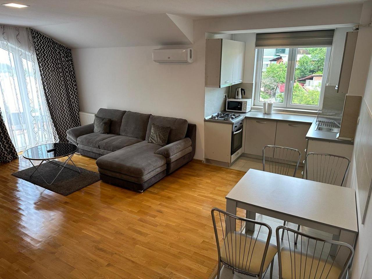 Apartment 5 Star Brasov